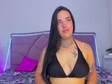 mia_cloudy – webcam model profile photo Image 9