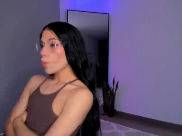 pacho_stormie – webcam model profile photo Image 6