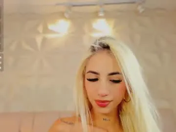 petites_perles – webcam model profile photo Image 18