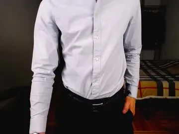 justingtime21 – webcam model profile photo Image 4