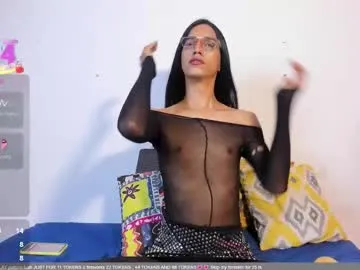 playussoftly – webcam model profile photo Image 14