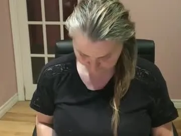 wet_dreamm22 – webcam model profile photo Image 12