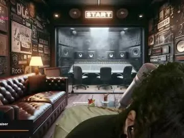 iammisstery – webcam model profile photo Image 2