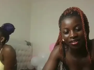 dears_pearlss – webcam model profile photo Image 18