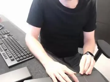 pinkadele – webcam model profile photo Image 2