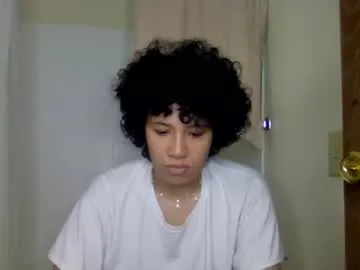 RileyHeaven – webcam model profile photo Image 2