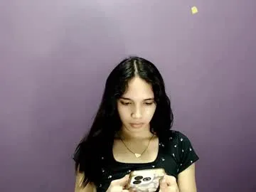 playussoftly – webcam model profile photo Image 5