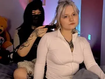 katesunder – webcam model profile photo Image 5
