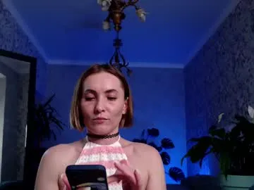 clara_bendover Image 7