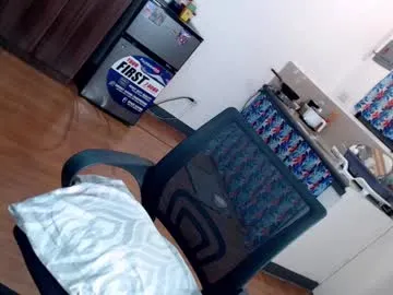 wet_dreamm22 – webcam model profile photo Image 3