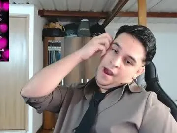 playussoftly – webcam model profile photo Image 11