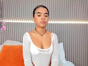 coralineross_ Image 13