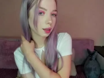 HaileyDumont – webcam model profile photo Image 2