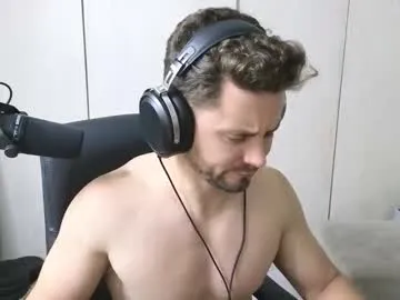 sherlockmax – webcam model profile photo Image 13