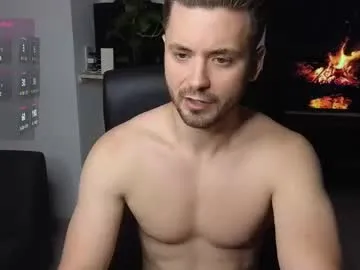 sherlockmax – webcam model profile photo Image 5