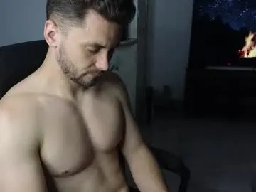 sherlockmax – webcam model profile photo Image 8