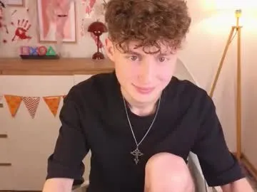 boysgang_sex – webcam model profile photo Image 4