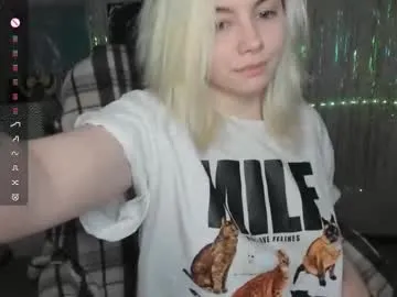 YssabelFox – webcam model profile photo Image 19