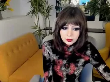 Liv – webcam model profile photo Image 14