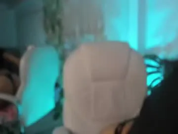 ErikaBonnie – webcam model profile photo Image 8