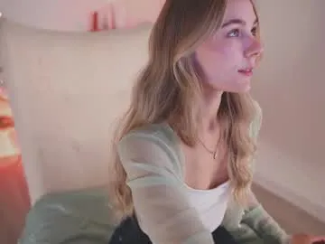 playussoftly – webcam model profile photo Image 9