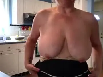 sexxxsirens – webcam model profile photo Image 9