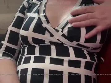 loving_ladies – webcam model profile photo Image 9