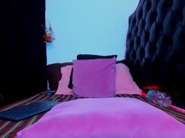 wet_dreamm22 – webcam model profile photo Image 11