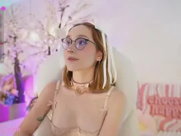 SilviaNoire – webcam model profile photo Image 7