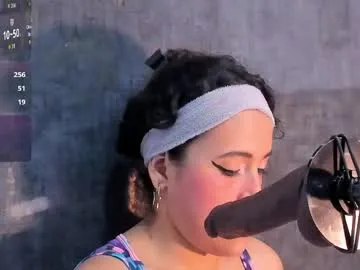 playussoftly – webcam model profile photo Image 11