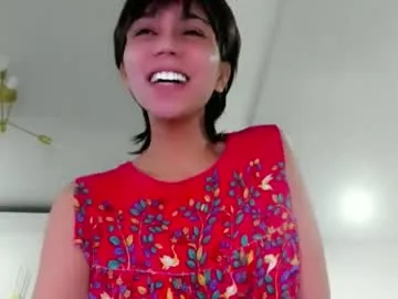 ravyn_nyx – webcam model profile photo Image 14