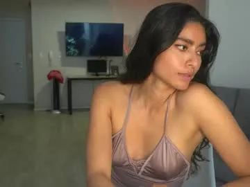 dears_pearlss – webcam model profile photo Image 14