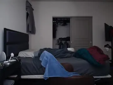 wet_dreamm22 – webcam model profile photo Image 11