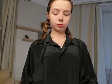 liyufei – webcam model profile photo Image 12