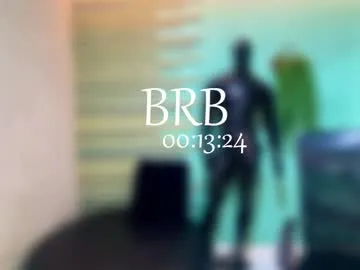 pizza_biceps – webcam model profile photo Image 16