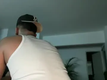 ethan_skiny_ – webcam model profile photo Image 3