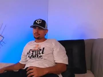 garret_alvin_ – webcam model profile photo Image 15