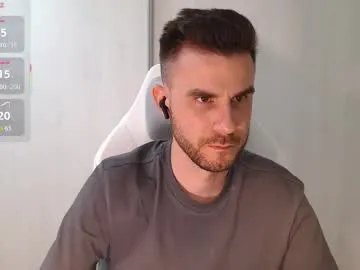 alex_islive – webcam model profile photo Image 12