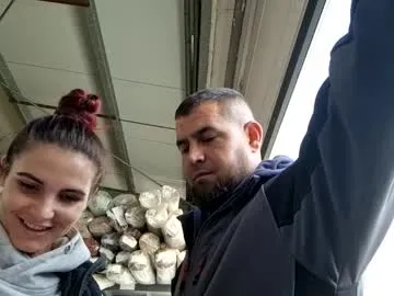 sexyhippies – webcam model profile photo Image 11