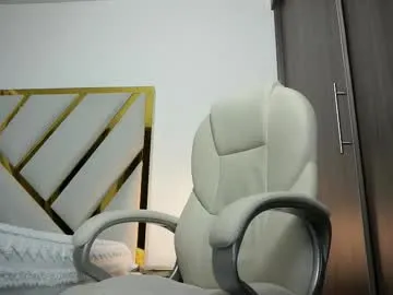 garret_alvin_ – webcam model profile photo Image 6