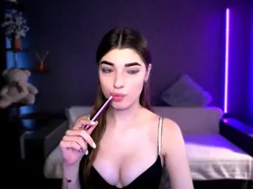 playussoftly – webcam model profile photo Image 4