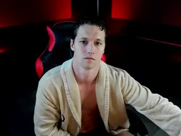 ululante – webcam model profile photo Image 19