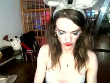 pinkypuppa – webcam model profile photo Image 2