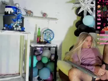 your_dolls – webcam model profile photo Image 19