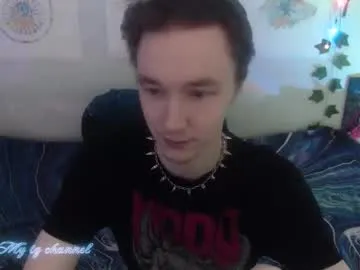 timveret – webcam model profile photo Image 14