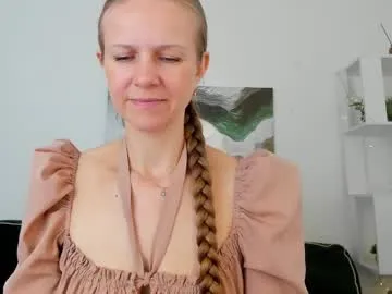 LillyCopper – webcam model profile photo Image 13