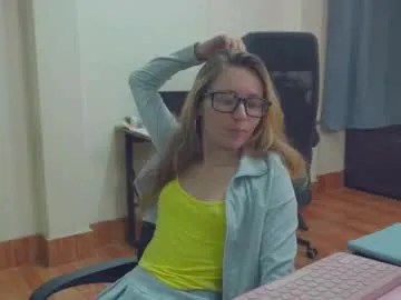 ladies_wallen – webcam model profile photo Image 10