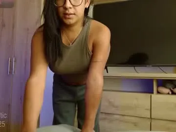 loving_ladies – webcam model profile photo Image 18