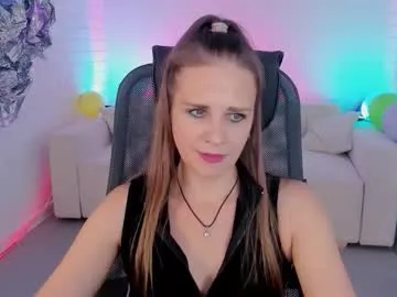 playussoftly – webcam model profile photo Image 13