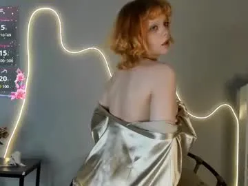 emily_relishh Image 18